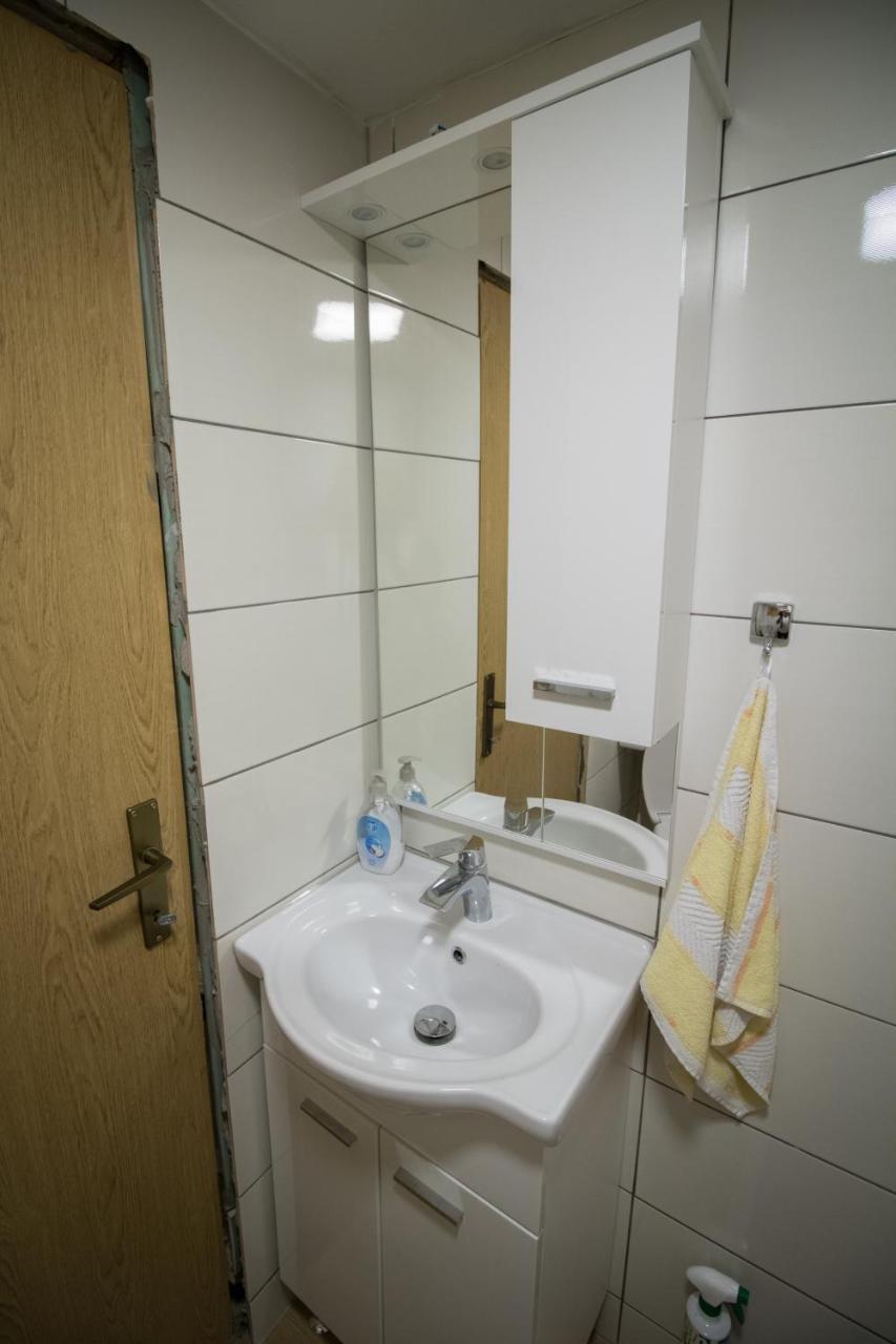 Cabin House Hidden Nest Мостар Екстер'єр фото